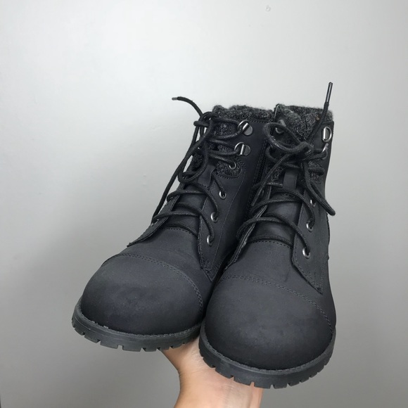 Madden Girl Low Rose Combats - Picture 2 of 4